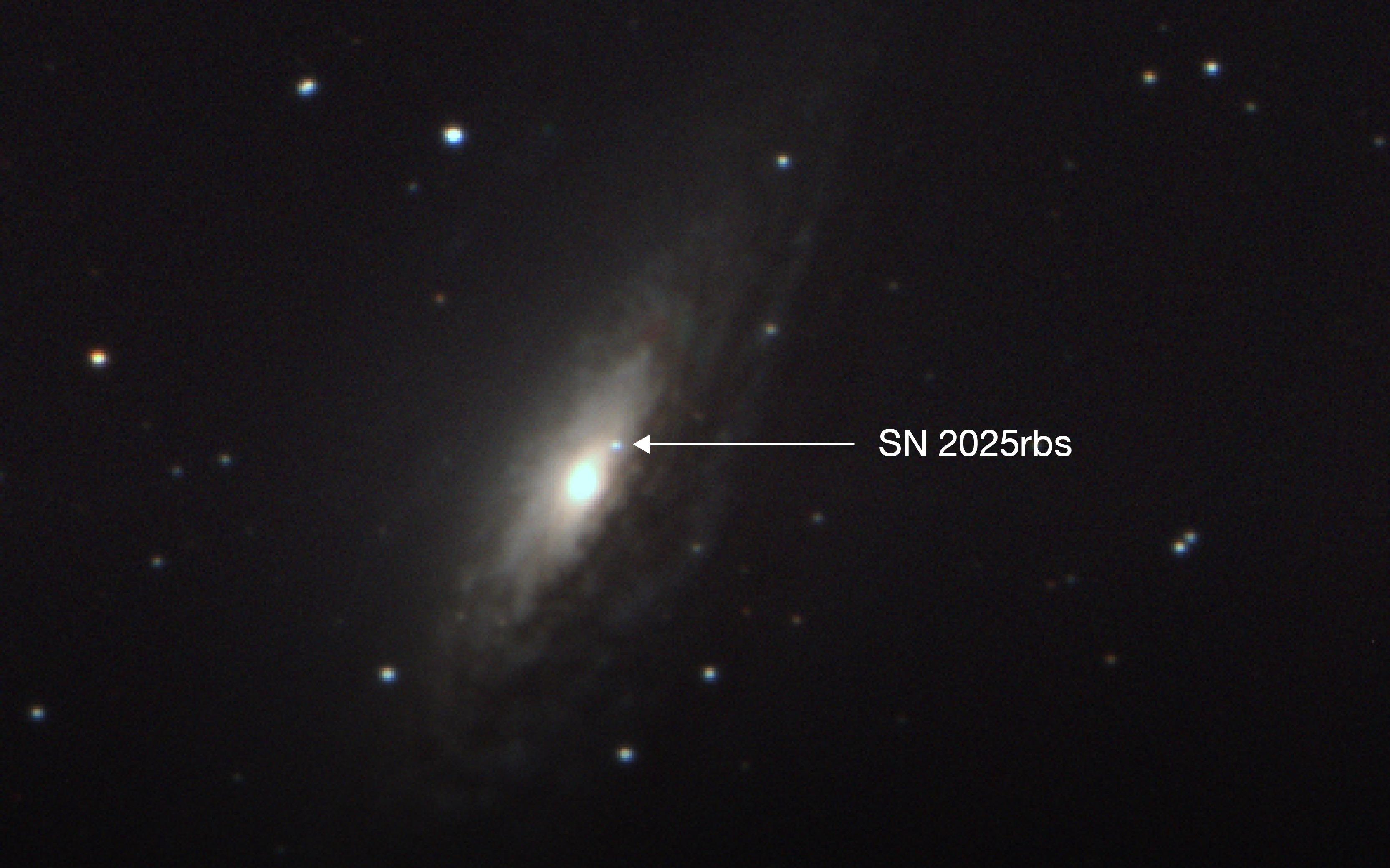 เปิดภาพถ่ายซูเปอร์โนวา SN 2025rbs แบบชัดเจนยิ่งขึ้น จากกล้องโทรทรรศน์อัตโนมัติของ NARIT ปรากฏเป็นจุดแสงสว่างใหม่ในกาแล็กซี NGC 7331 อยู่ห่างจากโลก 45.6 ล้านปีแสง