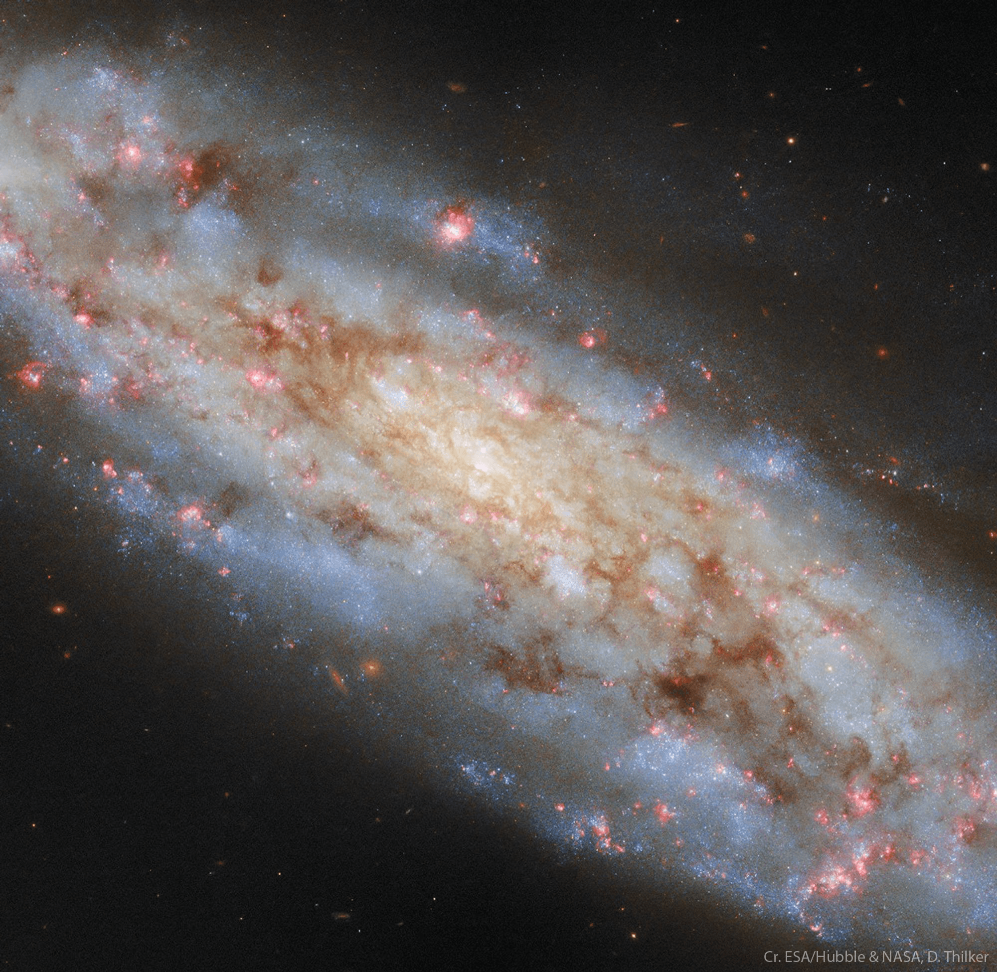 NGC 3511 จากกล้องโทรทรรศน์อวกาศฮัลเบิล