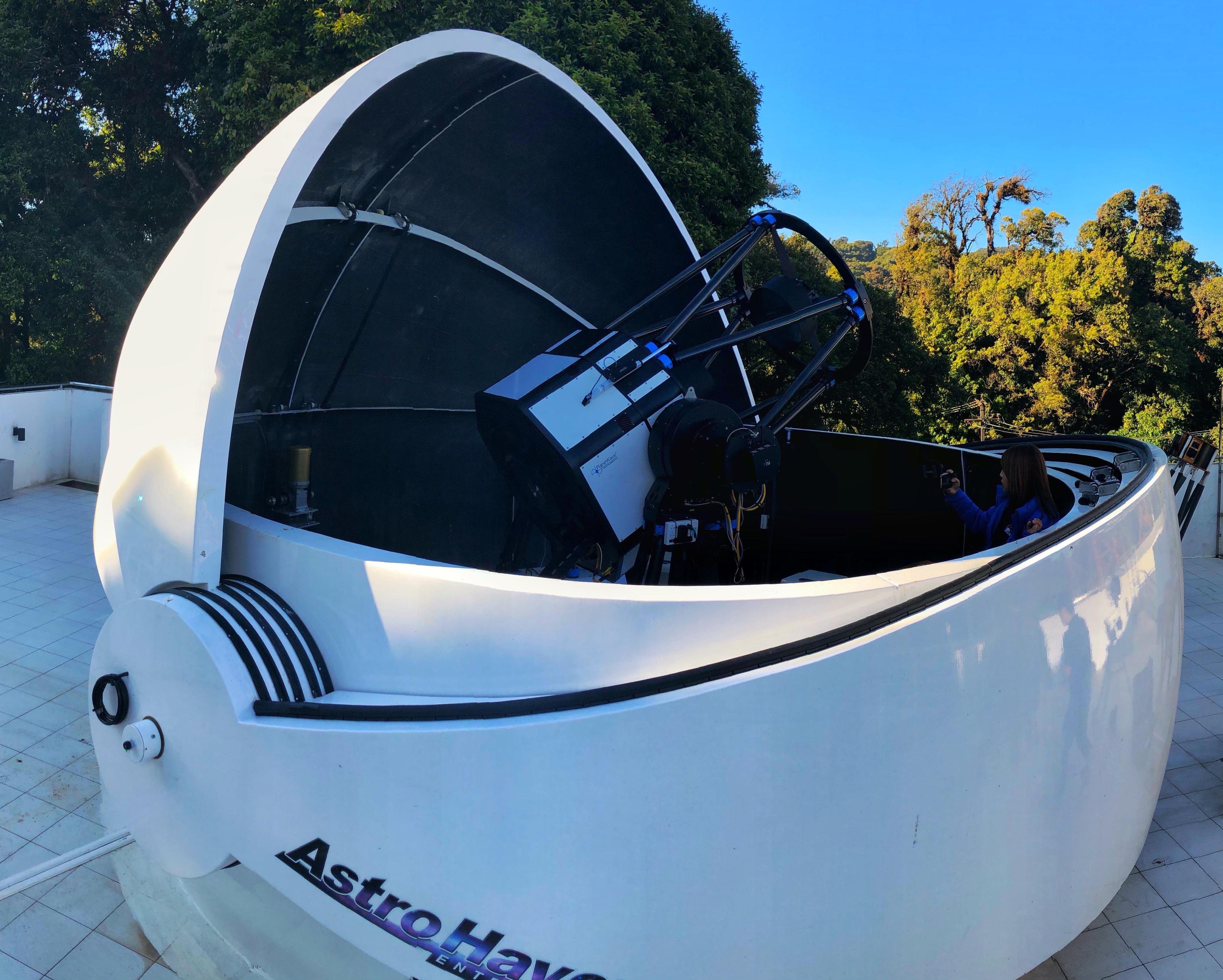 1-Meter Diameter Telescope