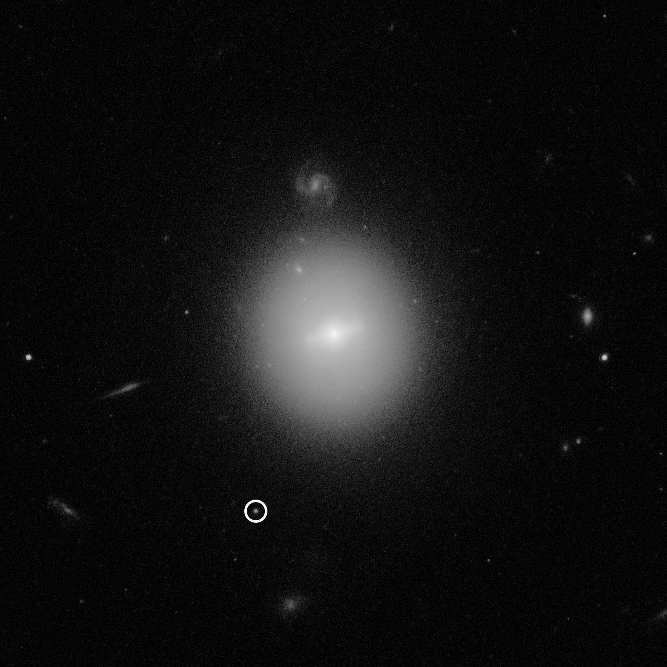กล้องโทรทรรศน์อวกาศฮับเบิลค้นพบหลักฐานสำคัญที่อาจบ่งชี้ถึง “หลุมดำขนาดกลาง”