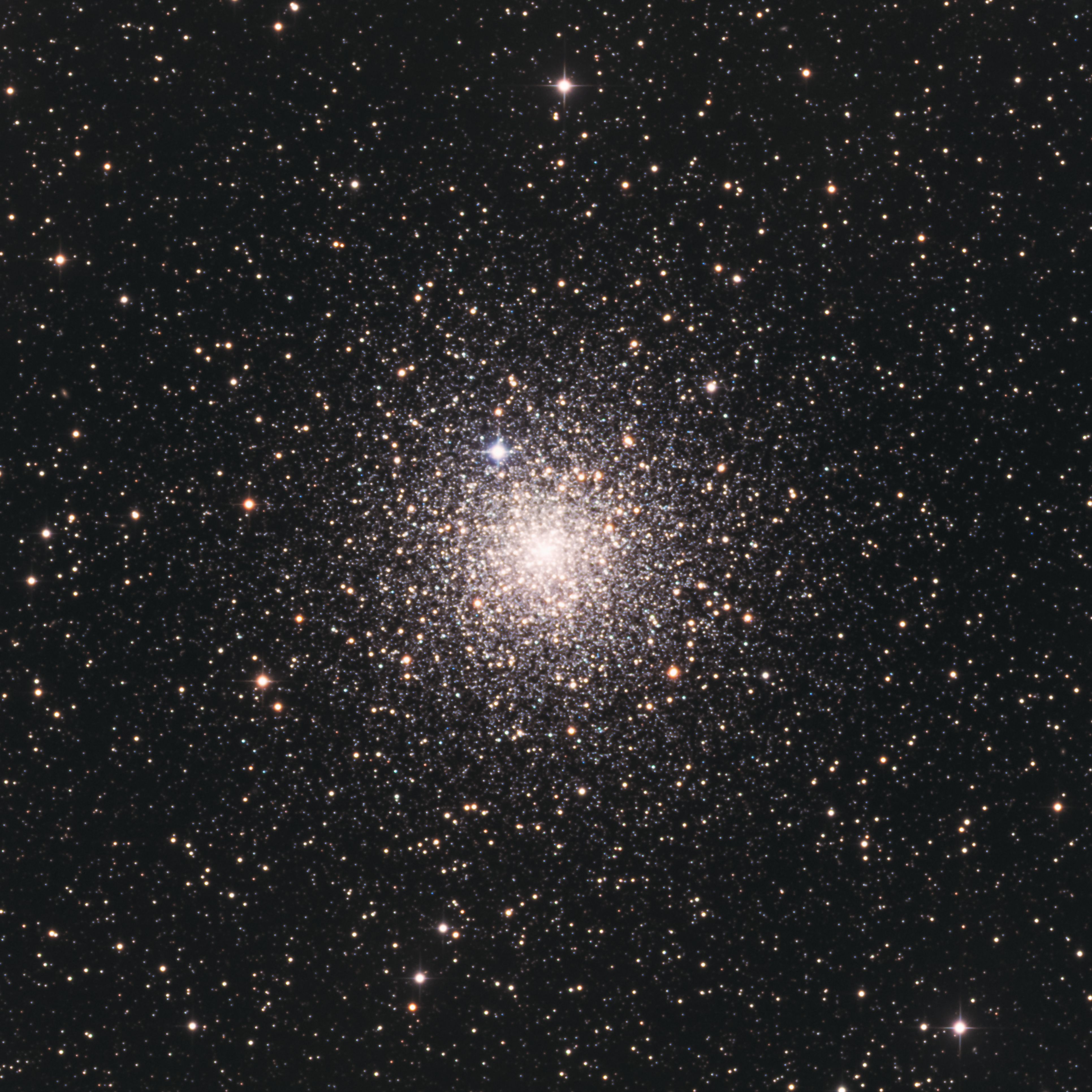 NGC 6752 LRGB